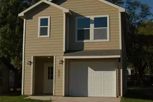 621 E Murray St, Denison, TX 75021 - Photo 1