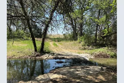261 Catholic Cemetery Road, Montague, TX 76251 - Photo 9