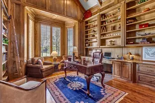 811 Russell Ln, Denison, TX 75021 - Photo 9