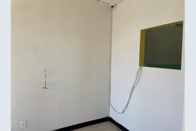 1233 Oak Grove Road, Fort Worth, TX 76134 - Photo 5