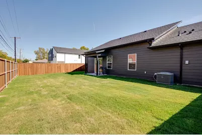 3020 Henry #A, Greenville, TX 75401 - Photo 25