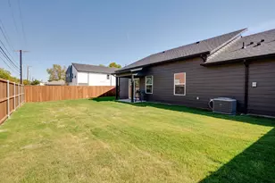 3020 Henry, Greenville, TX 75401 - Photo 25