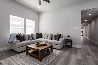 3020 Henry #B, Greenville, TX 75401 - Photo 5