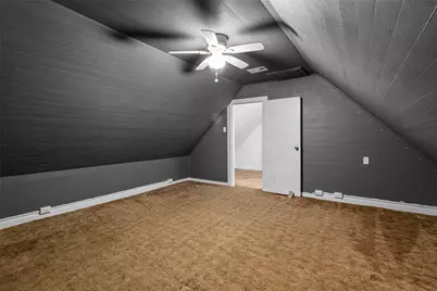 201 N 1st Street, Cranfills Gap, TX 76637 - Photo 27