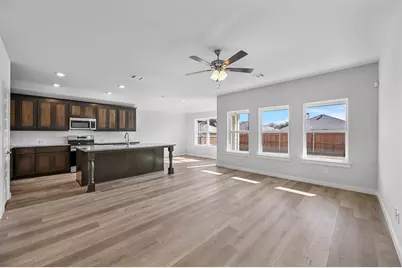 413 Rose Avenue, Cleburne, TX 76033 - Photo 9