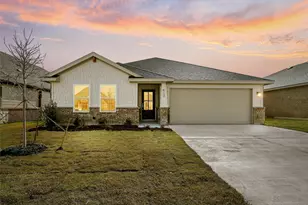 413 Rose Ave, Cleburne, TX 76033 - Photo 1