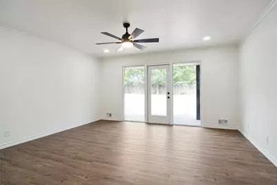 900 Roberts Street, Bowie, TX 76230 - Photo 17