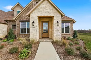 9813 Aiken Ct, Mesquite, TX 75126 - Photo 3