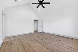 5243 Old Town Rd, Whitesboro, TX 76273 - Photo 13