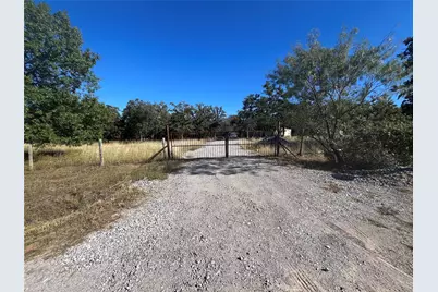 689 Hunter Trail, Bridgeport, TX 76426 - Photo 7