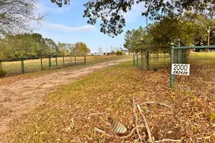 2000 Co Rd 2420, Honey Grove, TX 75446 - Photo 39