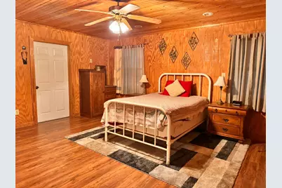 2000 County Road 2420, Honey Grove, TX 75446 - Photo 23