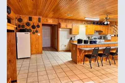 2000 County Road 2420, Honey Grove, TX 75446 - Photo 15