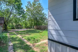 708 W Texas St, Denison, TX 75020 - Photo 19