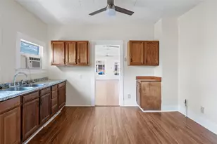 708 W Texas St, Denison, TX 75020 - Photo 11