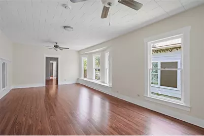 708 W Texas Street, Denison, TX 75020 - Photo 7