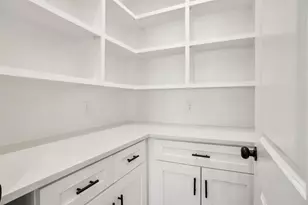 4913 Wichita St, Granbury, TX 76048 - Photo 3