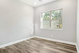 4913 Wichita St, Granbury, TX 76048 - Photo 21