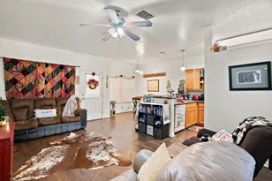 1155 W Cage St, Stephenville, TX 76401 - Photo 23