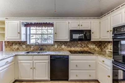 109 Kiowa Lane, Waxahachie, TX 75165 - Photo 13