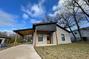 607 W Baker St, Denison, TX 75020 - Photo 1