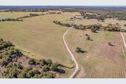 1799 Cottonwood Creek Road, Saint Jo, TX 76265 - Photo 31