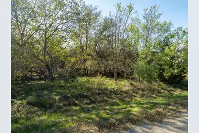 17134 Woodlawn Drive, Whitney, TX 76692 - Photo 3