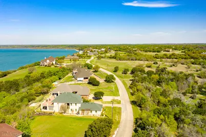 22064 Greenbriar Drive, Whitney, TX 76692 - Photo 17