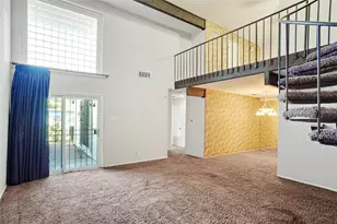 12502 Burninglog Ln, Dallas, TX 75243 - Photo 9