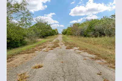 40046 Elmwood Drive, Whitney, TX 76692 - Photo 3