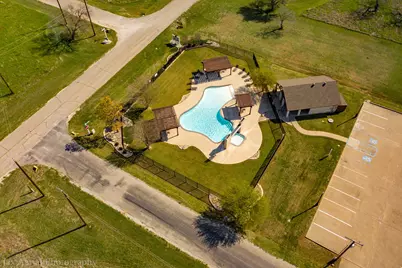 41033 Flagstone Circle, Whitney, TX 76692 - Photo 11