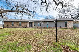 1407 Withers Rd, Mineral Wells, TX 76067 - Photo 3