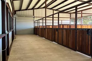 8740 Star Hollow Rd, Lipan, TX 76462 - Photo 13