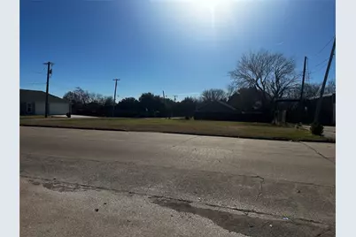 118 W College Street, Mesquite, TX 75149 - Photo 3