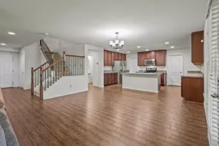 728 Jewelflower Dr, DeSoto, TX 75115 - Photo 7