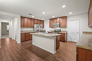 728 Jewelflower Dr, DeSoto, TX 75115 - Photo 11