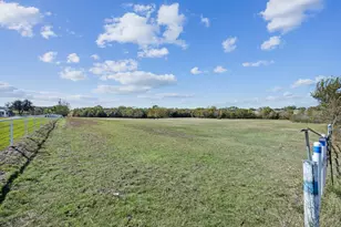 2212 Spring Hill Rd, Aubrey, TX 76227 - Photo 33