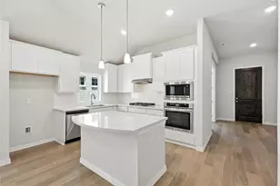 1432 Odette Dr, Arlington, TX 76013 - Photo 3