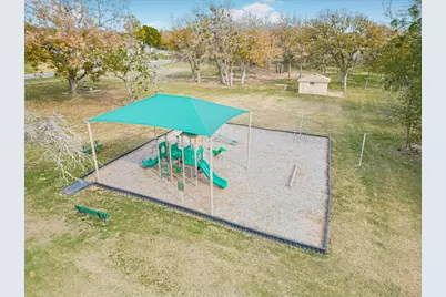 9420 Gleneagles Drive, Granbury, TX 76049 - Photo 23