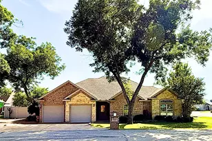 9420 Gleneagles Dr, Granbury, TX 76049 - Photo 39