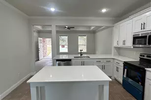 5741 Black Pine Cir, Granbury, TX 76048 - Photo 15