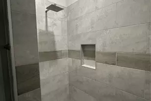 5829 Black Pine Cir, Granbury, TX 76048 - Photo 15