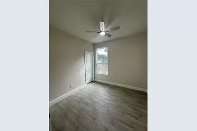 5829 Black Pine Circle, Granbury, TX 76048 - Photo 13