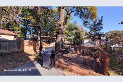 1637 Arbor Ridge Drive, Fort Worth, TX 76112 - Photo 31