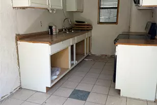 116 5th St, Whitney, TX 76692 - Photo 9