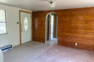 116 5th St, Whitney, TX 76692 - Photo 1