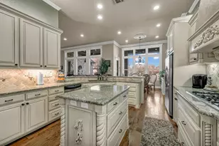 115 Autumn Springs Ct, Weatherford, TX 76087 - Photo 15