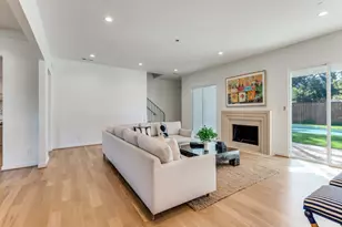 3838 Princess Ln, Dallas, TX 75229 - Photo 9