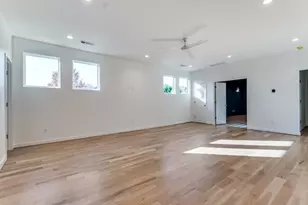 3838 Princess Ln, Dallas, TX 75229 - Photo 17