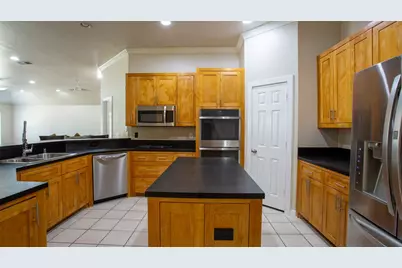 6108 N Ridge Road, Fort Worth, TX 76135 - Photo 5